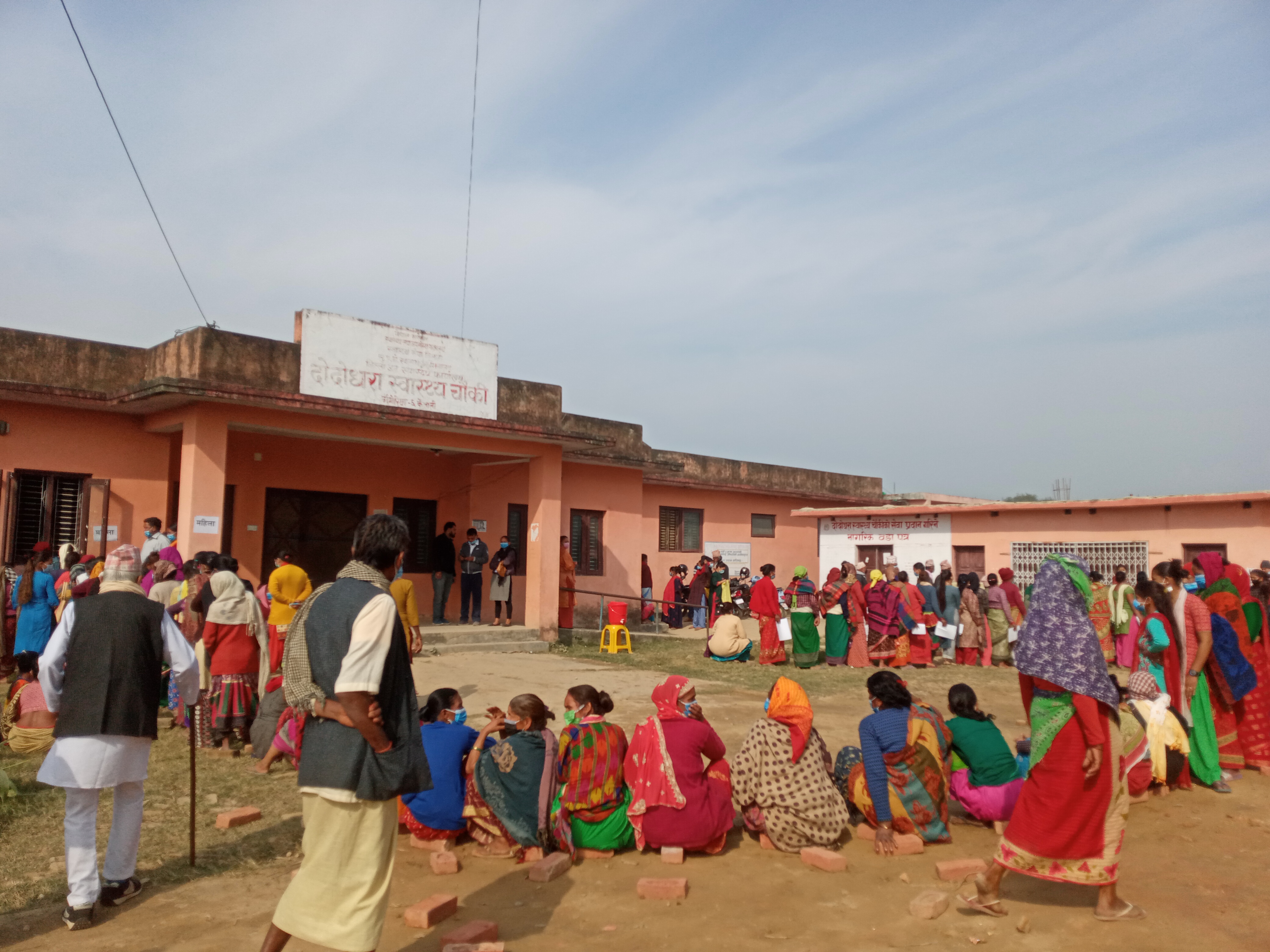 बौनियामा वाहाना स्विट्स एण्ड नास्ता पसल संचालनमा, वडा अध्यक्ष खतिवडाले गरे उद्घाटन