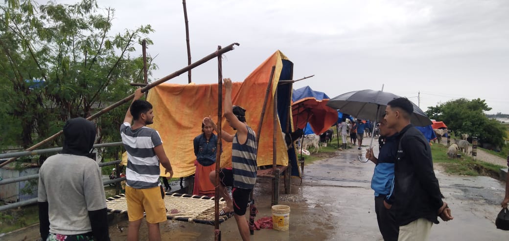 भीम रावललाई टिकट नदिएपछि अछाममा सचिवालय सदस्यसहित ४० जनाले छाडे एमाले